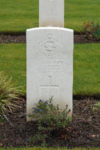 Harrogate (Stonefall) Cemetery - Dummer, Cyril Albert Reginald